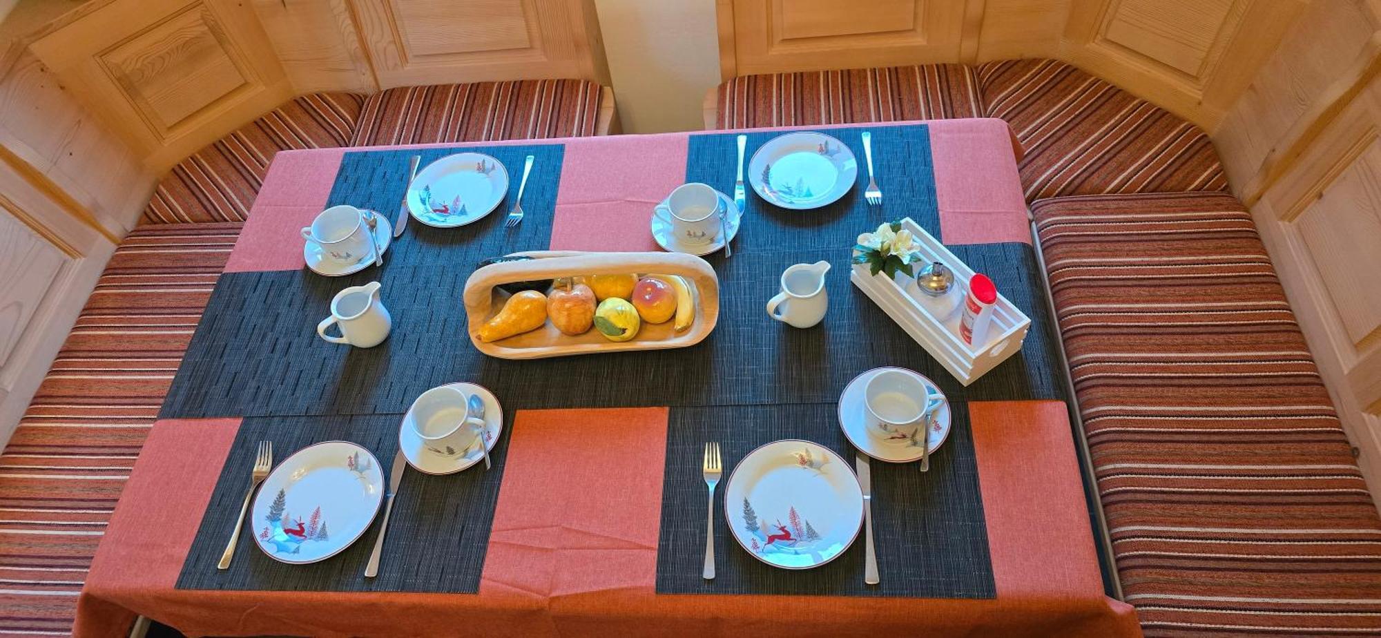 Haus Auszeit Bed and Breakfast Wenns Exteriör bild