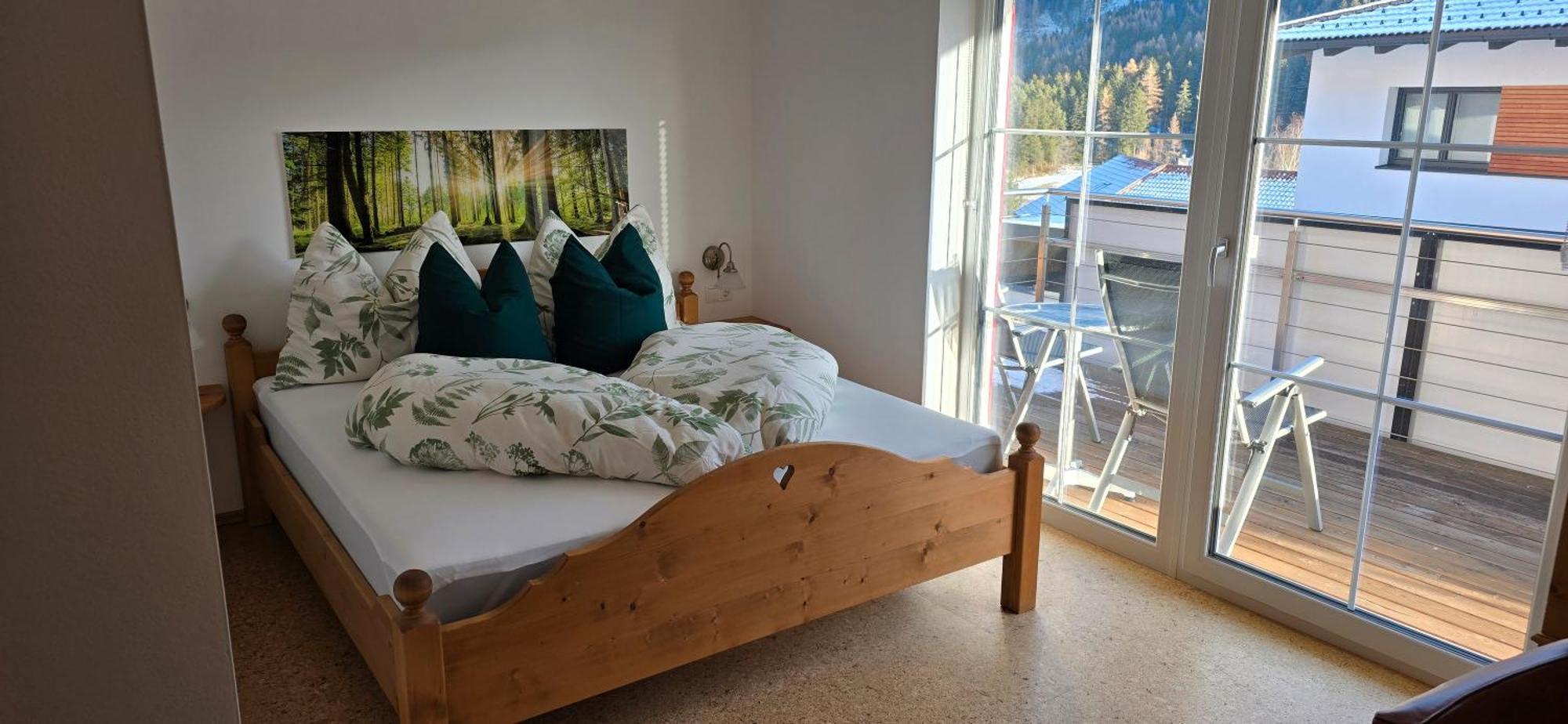 Haus Auszeit Bed and Breakfast Wenns Exteriör bild
